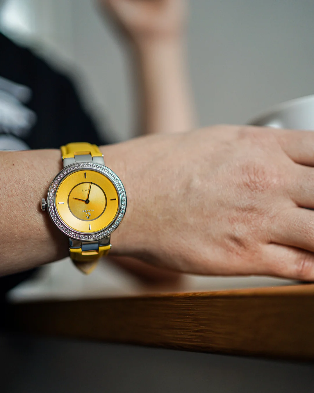 APHRODITE / 36MM - Image 4